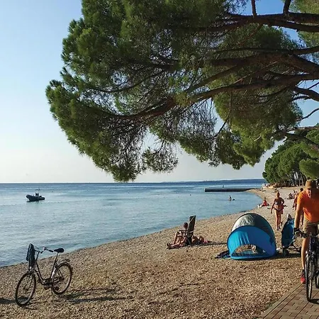 Apartament In With Pool & Jacuzzi *